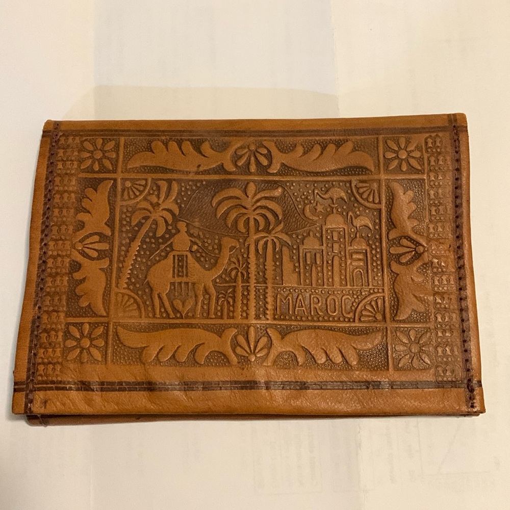 - HAND MADE IN MOROCCO GENUINE LEATHER WALLET